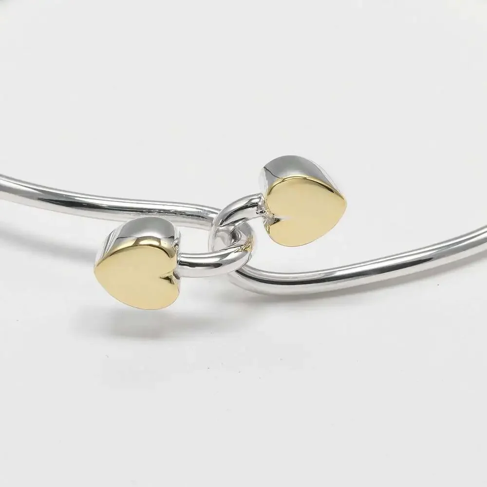 TIFFANY 18k Gold Heart Bracelet